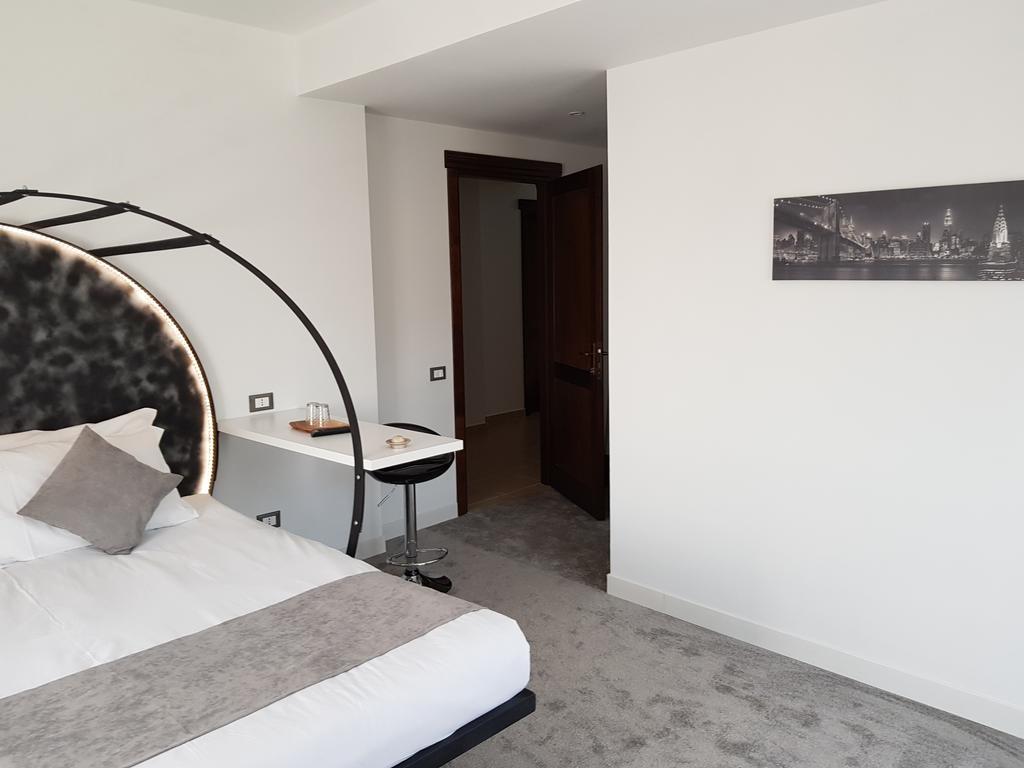 Heaven Guesthouse Corbeni Ngoại thất bức ảnh