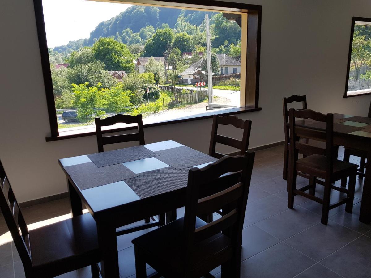 Heaven Guesthouse Corbeni Ngoại thất bức ảnh