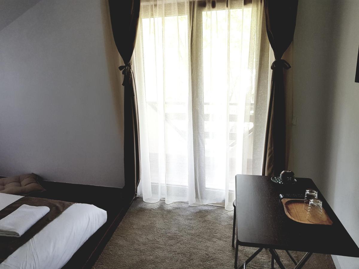 Heaven Guesthouse Corbeni Ngoại thất bức ảnh