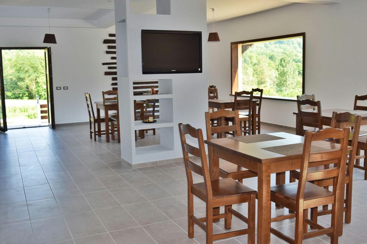 Heaven Guesthouse Corbeni Ngoại thất bức ảnh