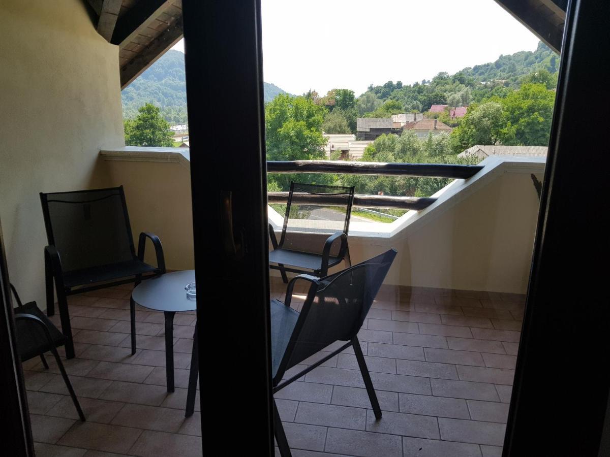 Heaven Guesthouse Corbeni Ngoại thất bức ảnh