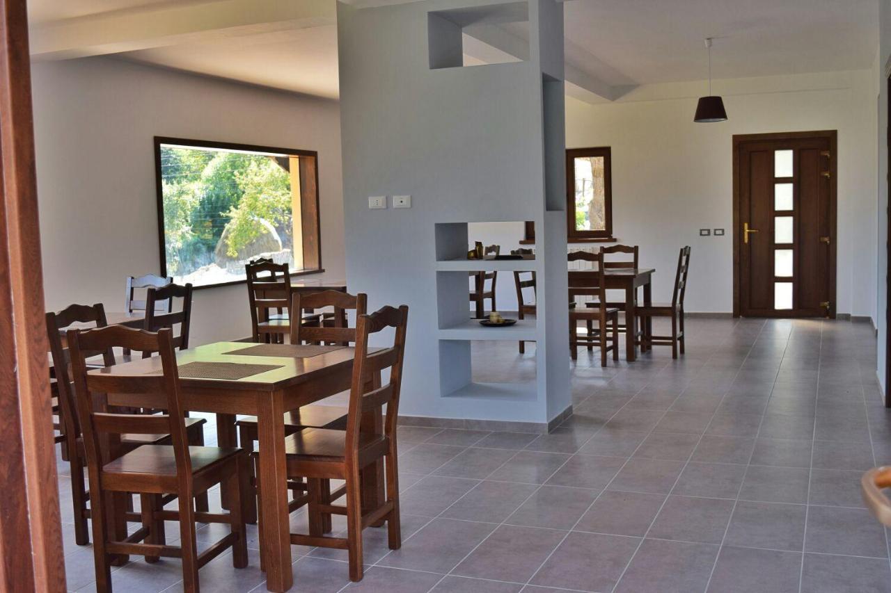 Heaven Guesthouse Corbeni Ngoại thất bức ảnh